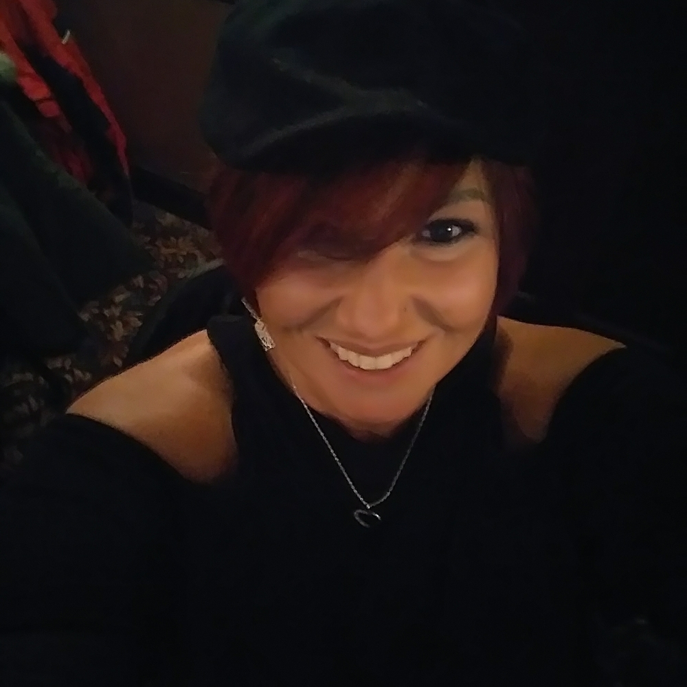 Meet your Posher, Lisa
